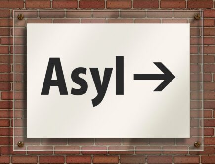 informationen und unterstützung für asylbewerber: rechte, verfahren und hilfsangebote in deutschland.