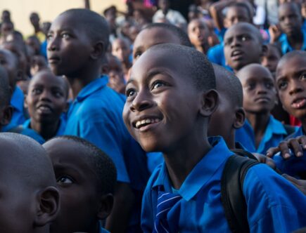 kinder lernen deutsch auf natürliche weise: spielerisch, effektiv und mit freude die sprache entdecken.