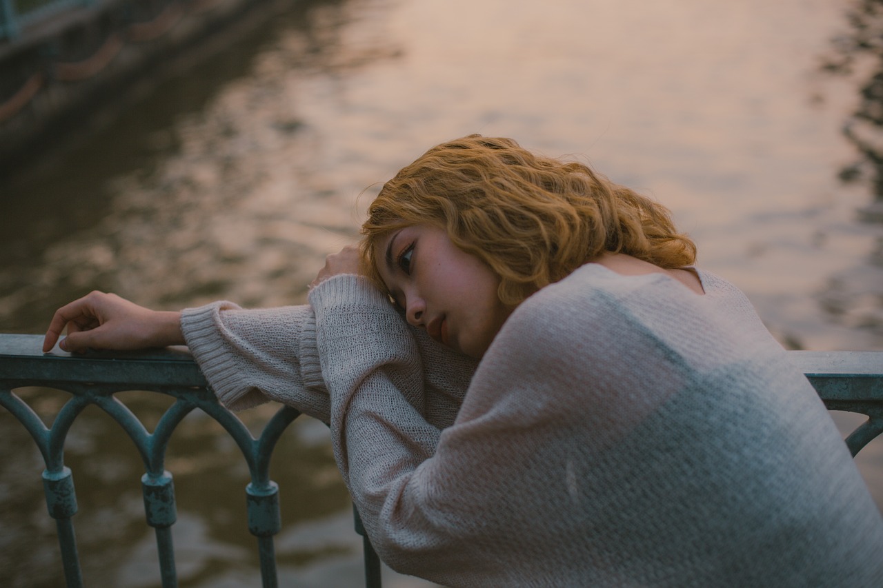 professionelles stressmanagement: entdecken sie effektive strategien und techniken, um stress abzubauen und ihr wohlbefinden zu steigern. lernen sie, wie sie ihre mentalität verändern und ein ausgewogenes leben führen können.