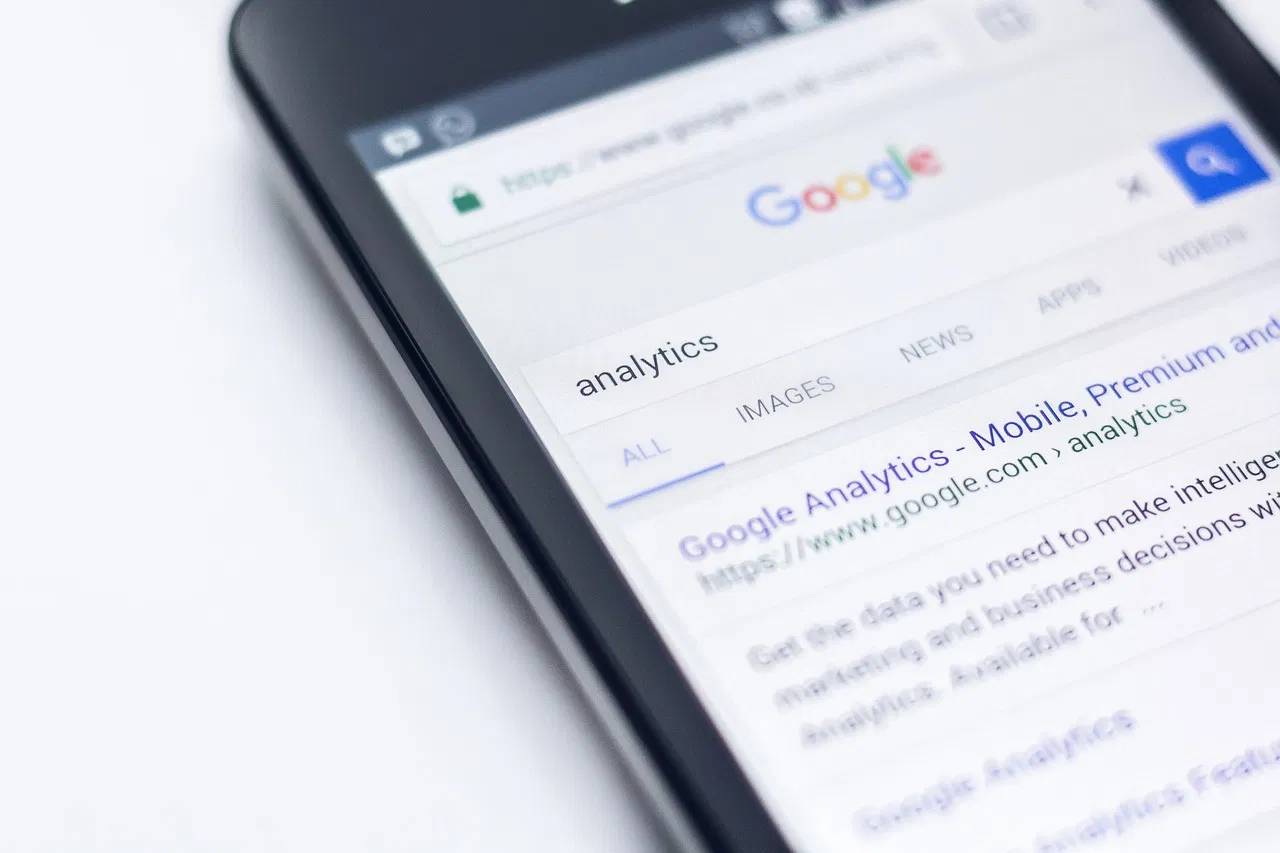 Google Suche 101: Einblicke in die KI-gestützte Übersicht