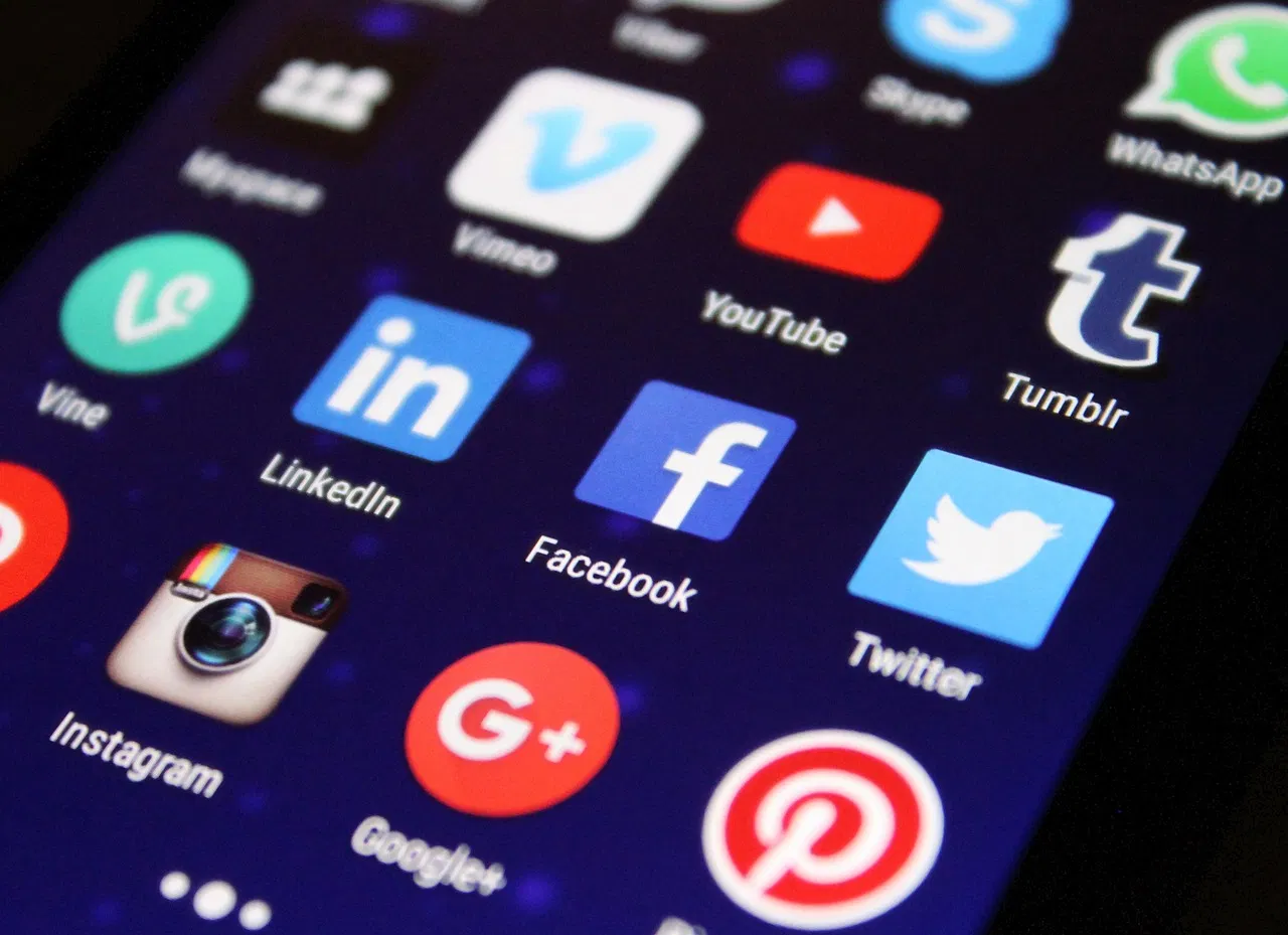 Deutschland-Blog: SPD setzt sich für Social-Media-Verbote bei unter 14-Jährigen ein